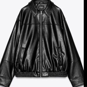 Zara Oversized Black Faux Leather Bomber Jacket
XS
NWOT